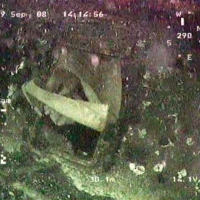 ROV GNOM examines wreck 